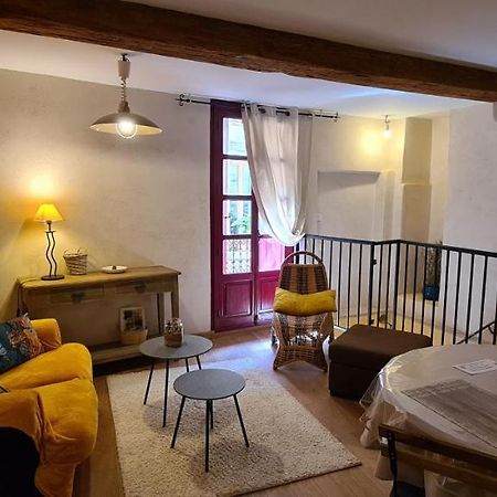 Les Studios De St Guilhem Saint-Guilhem-le-Desert Dış mekan fotoğraf